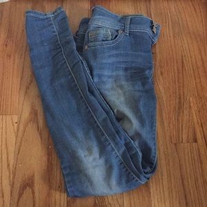 Jeans light wash blue